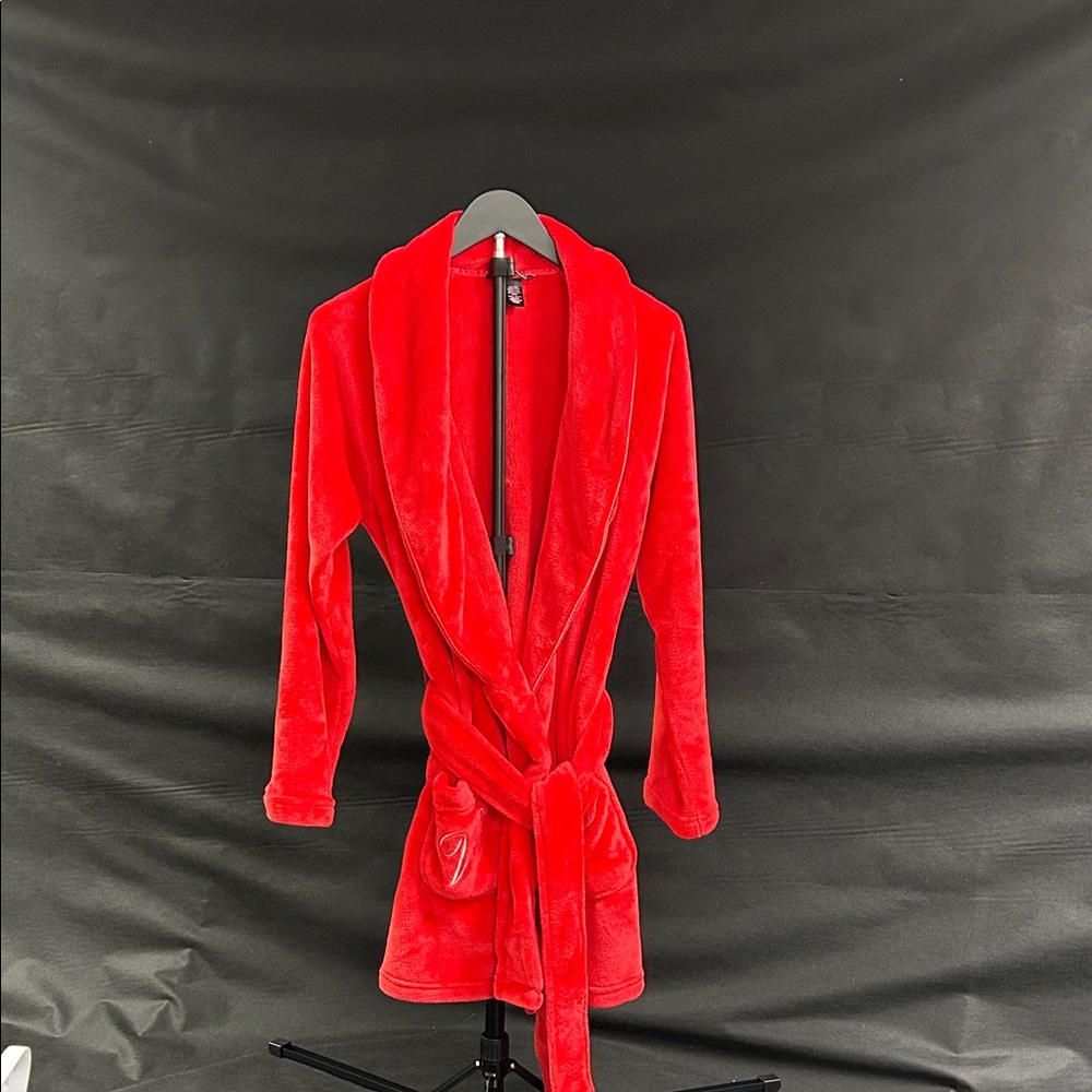 Elegant Scarlet Women's Robe